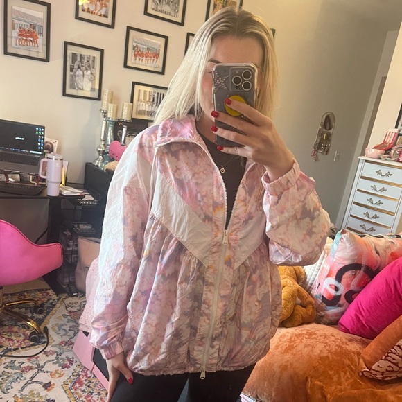 FP Movement x Hatch Under The Sun Maternity Zip Up| FP Windbreaker - Picture 6 of 15